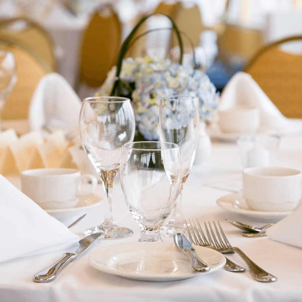 Christmas menus at the hotel or to takeaway - SB Hotels